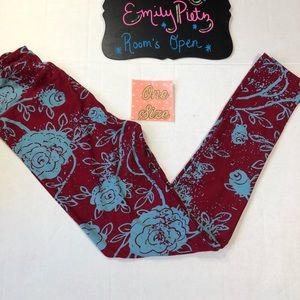 OS leggings fits size 2-10